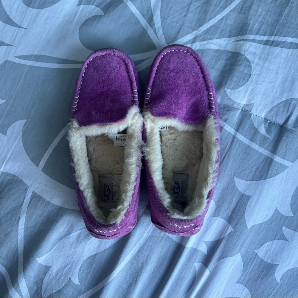 Pink Ugg Slippers